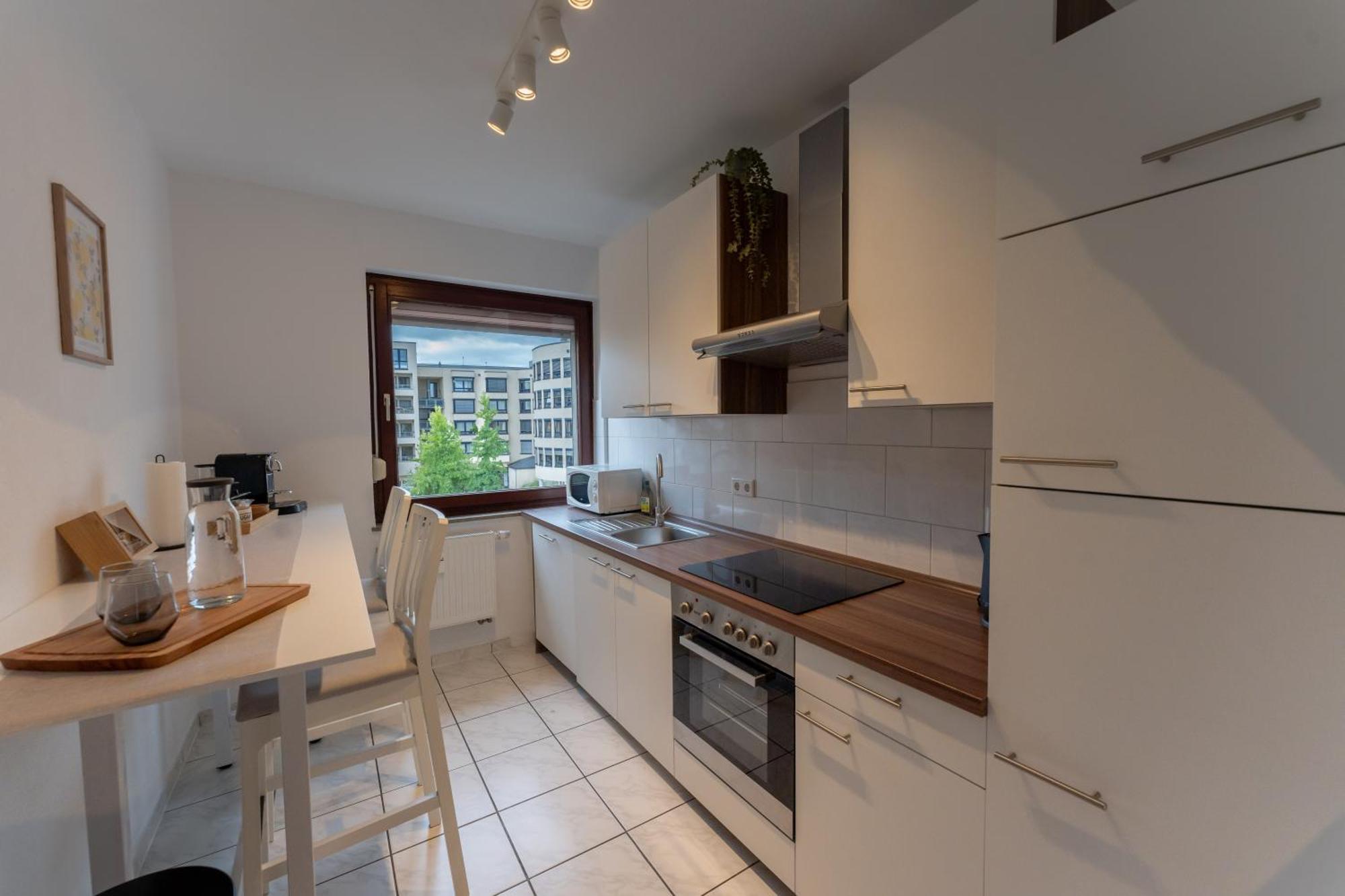 Stadtkern - Kingsize - 24H Check In - Arbeitsplatz - Nespresso - Vollausgestattet 에센 외부 사진